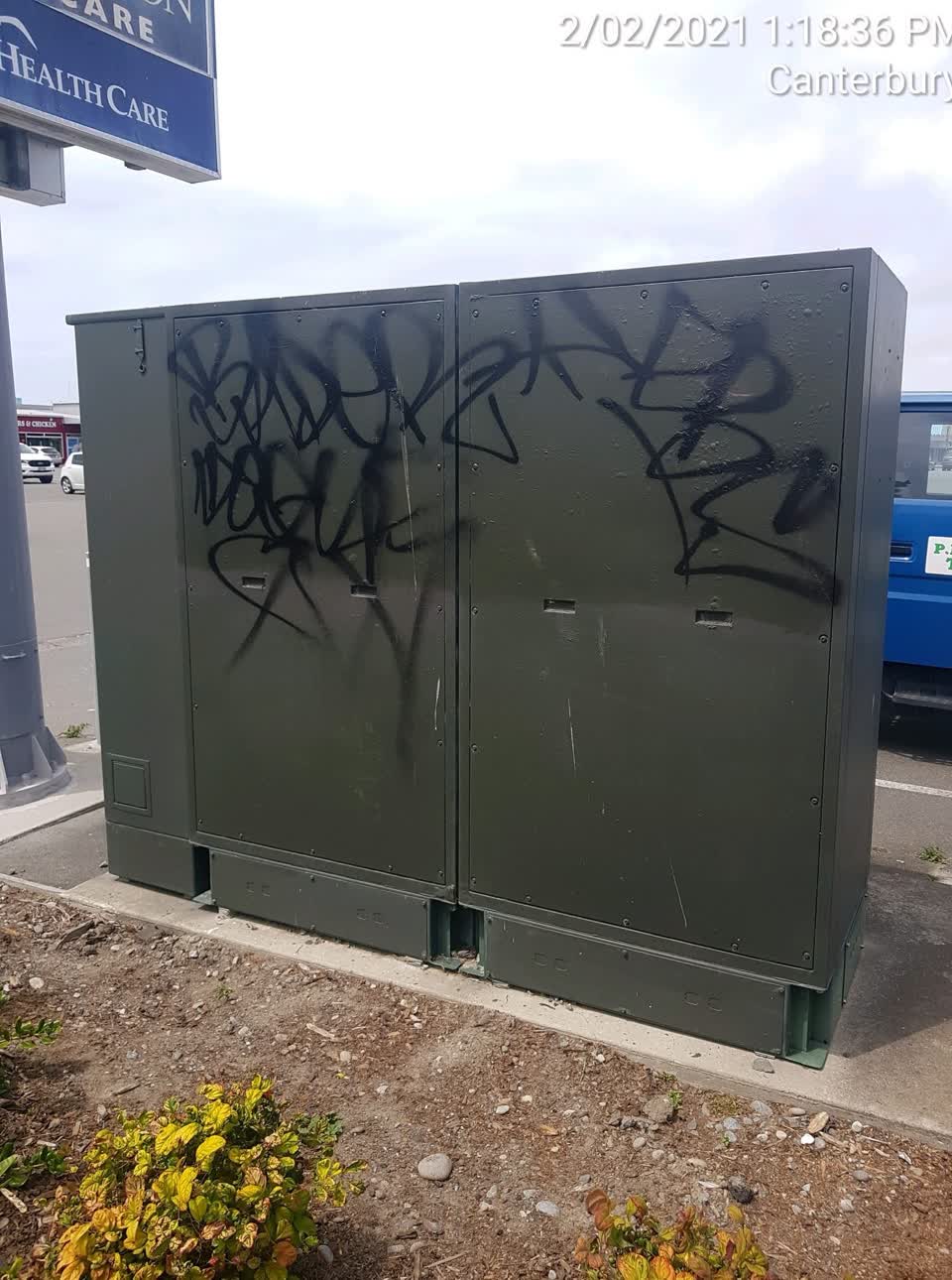 The photograph attached to this graffiti report