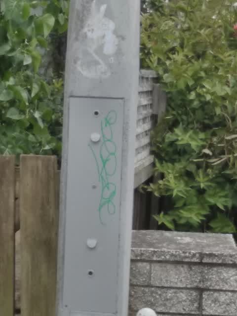 Graffiti, a report photo