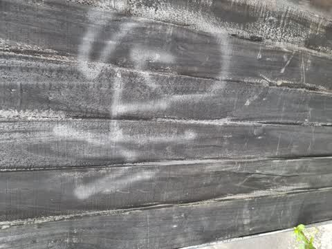 Graffiti, a report photo