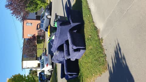 Rubbish/Recycling, a report photo