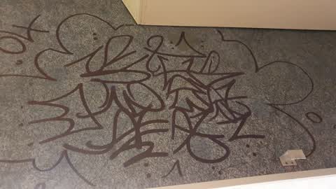 Graffiti, a report photo
