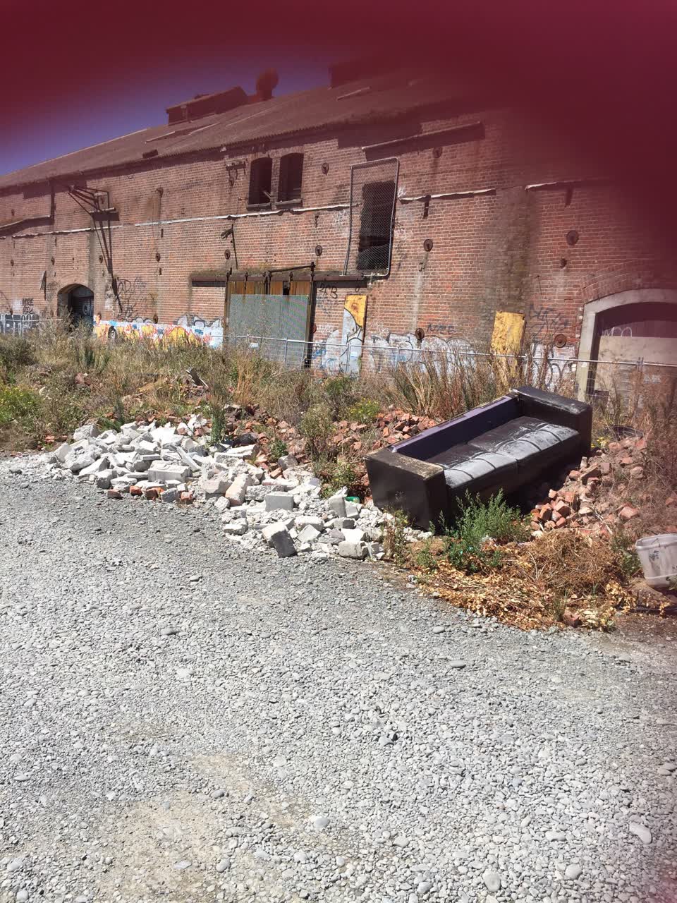 The photograph attached to this rubbish/recycling report