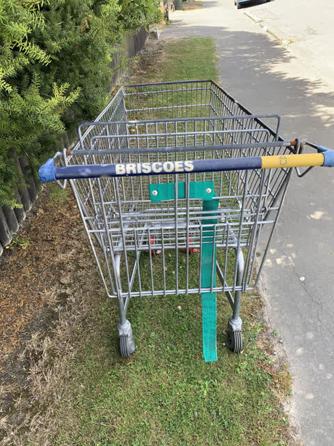 Rubbish/Recycling, a report photo