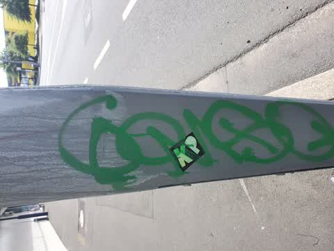Graffiti, a report photo