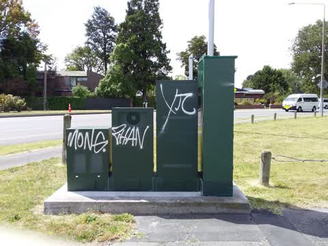 Graffiti, a report photo