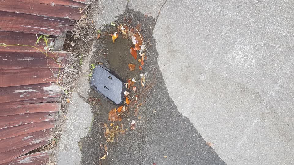 The photograph attached to this water supply report