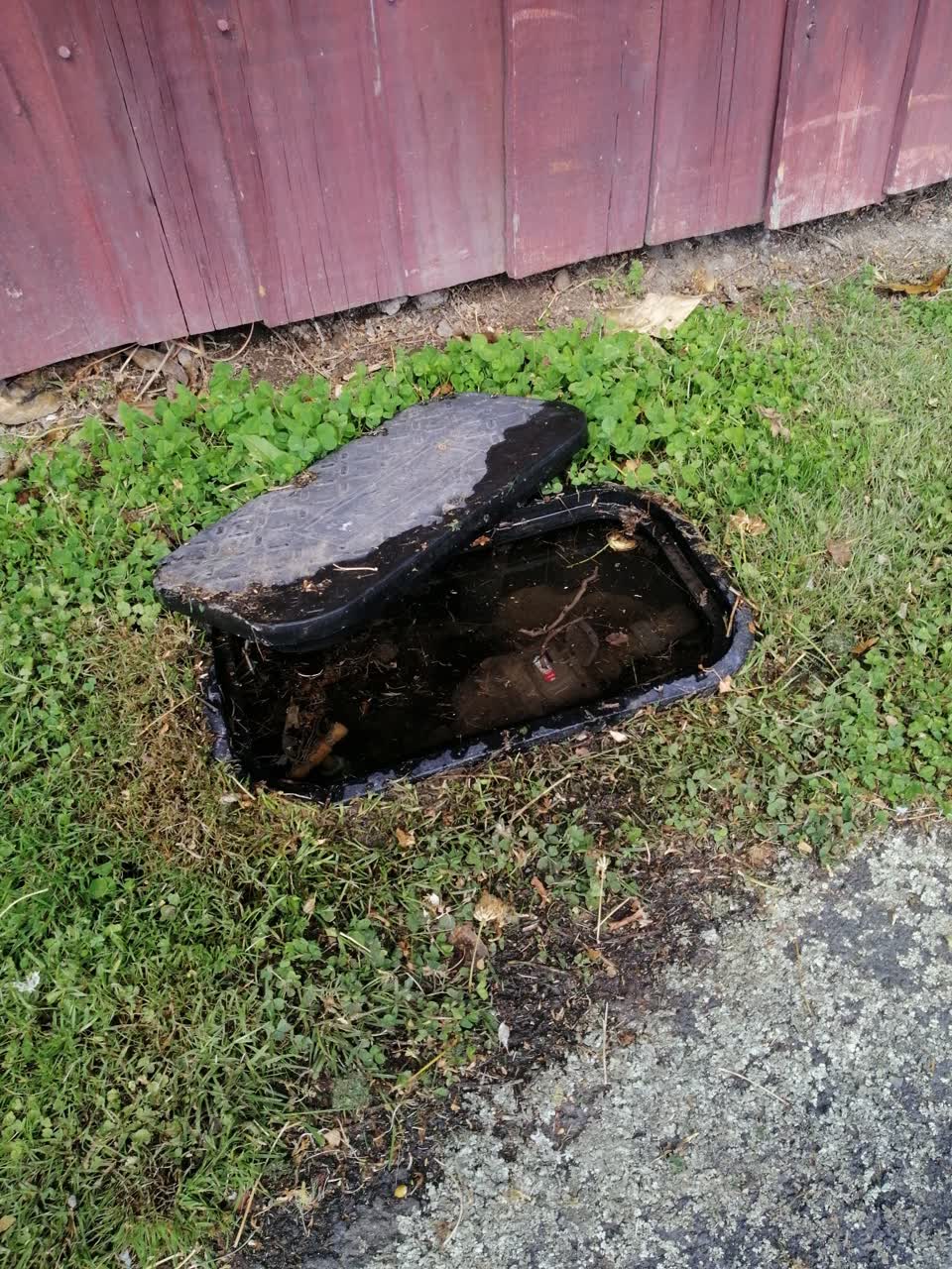 The photograph attached to this water supply report