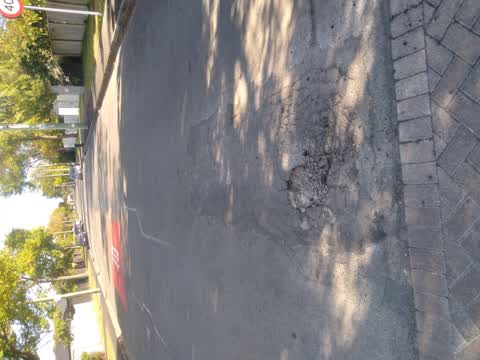 Roading/Streets, a report photo