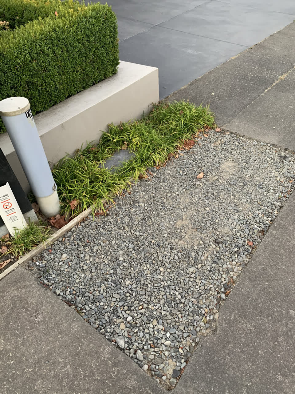 The photograph attached to this roading/streets report