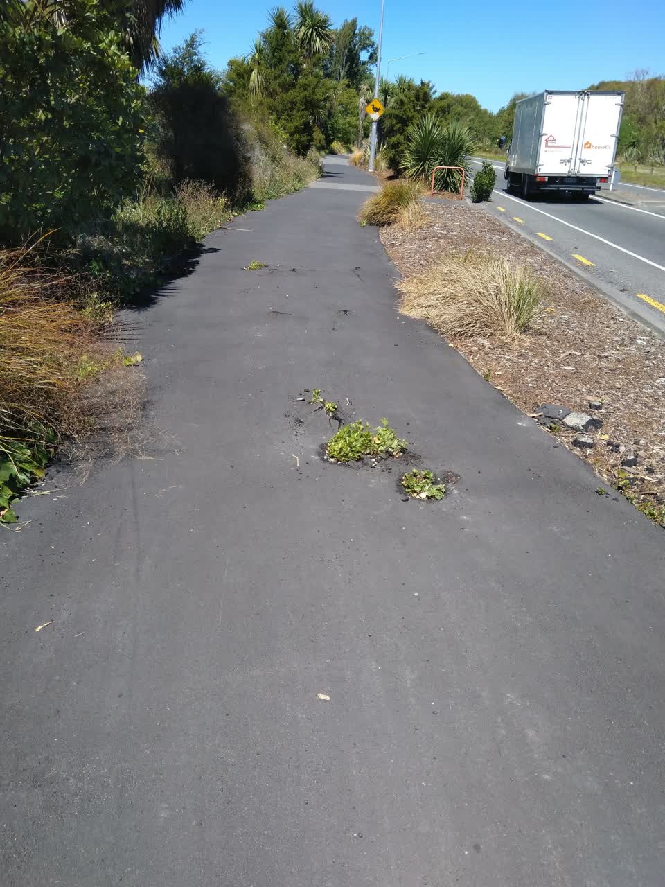 The photograph attached to this roading/streets report