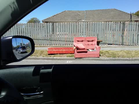 Rubbish/Recycling, a report photo