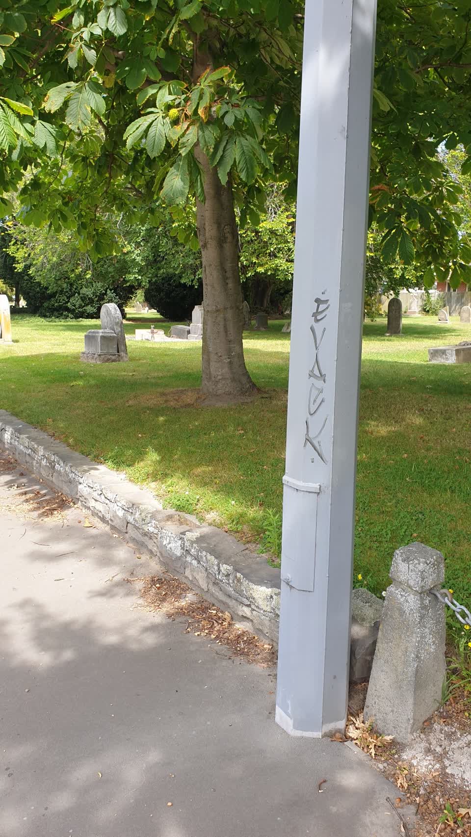 The photograph attached to this graffiti report