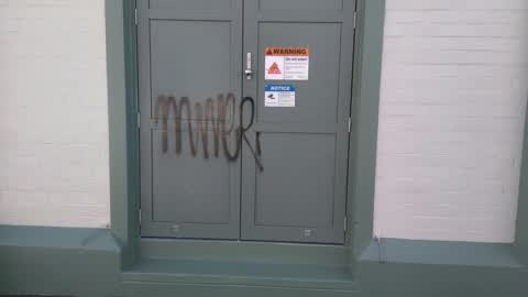 Graffiti, a report photo