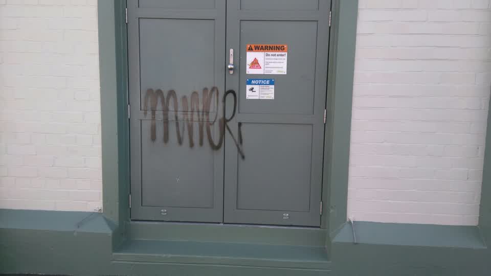 The photograph attached to this graffiti report