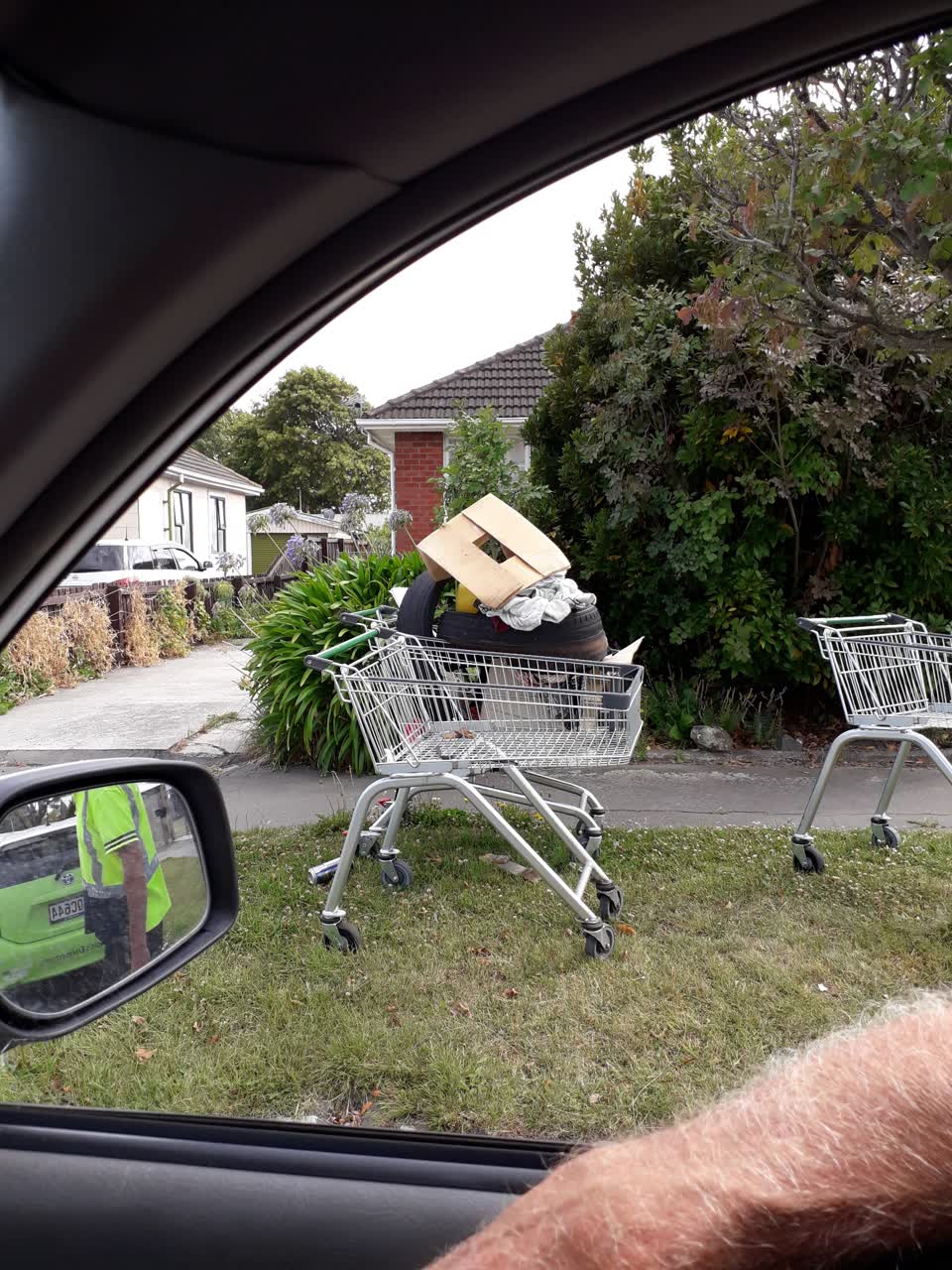 The photograph attached to this rubbish/recycling report