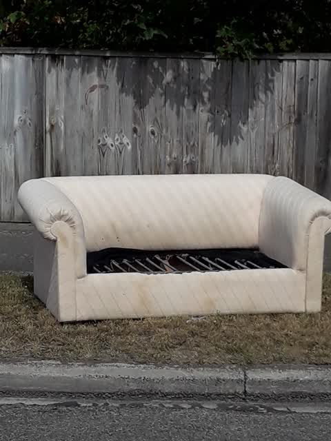 Rubbish/Recycling — a report photo