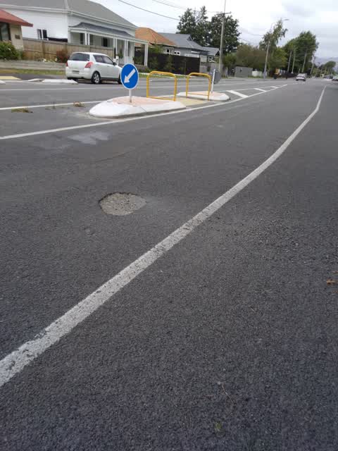 Roading/Streets, a report photo