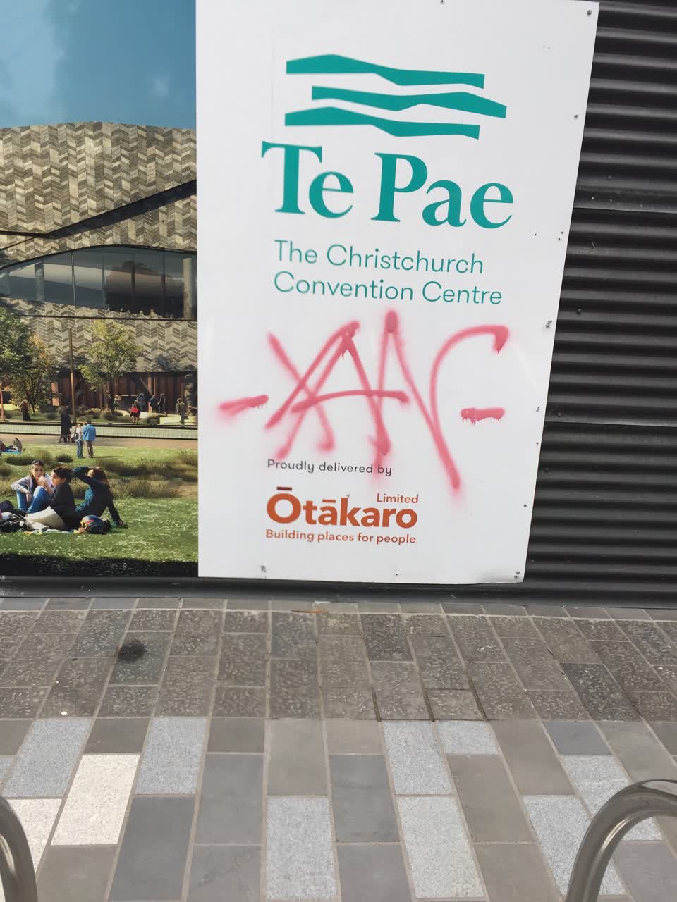 The photograph attached to this graffiti report