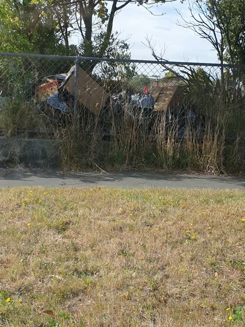 Rubbish/Recycling, a report photo