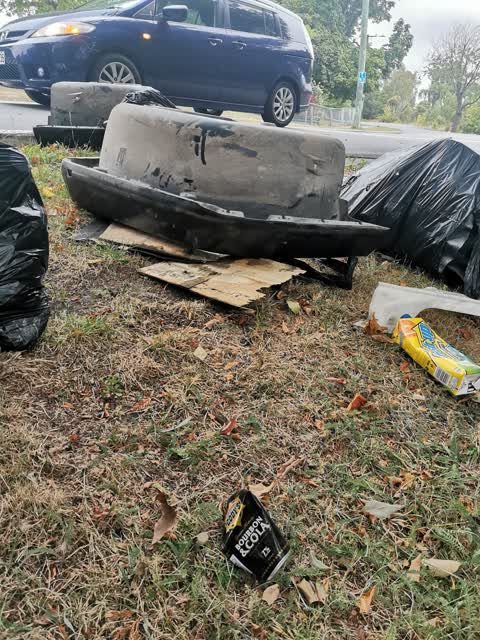 Rubbish/Recycling — a report photo