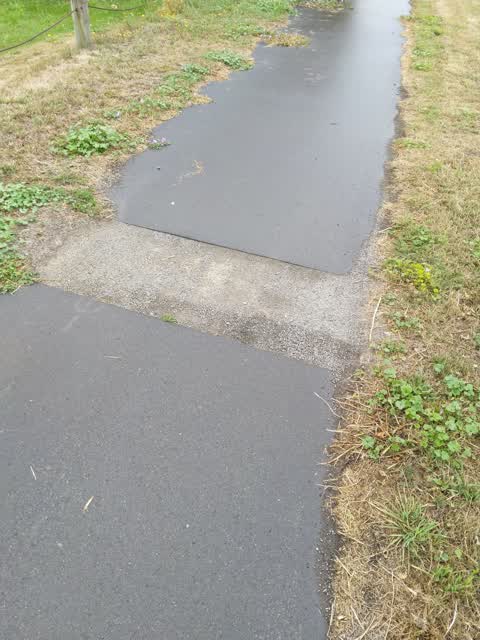 Roading/Streets, a report photo