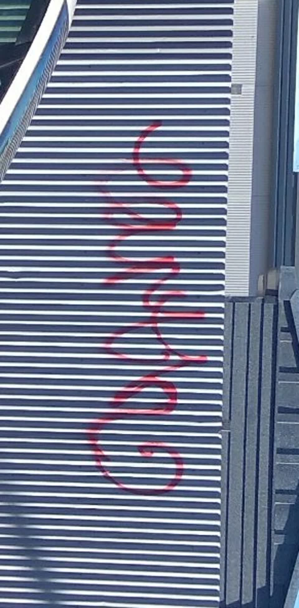 The photograph attached to this graffiti report