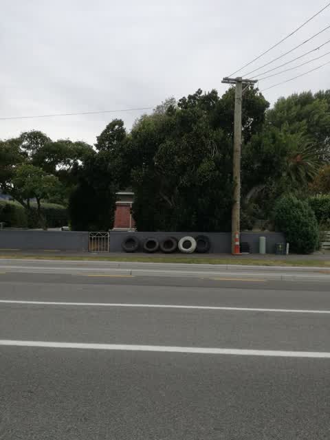 Rubbish/Recycling, a report photo