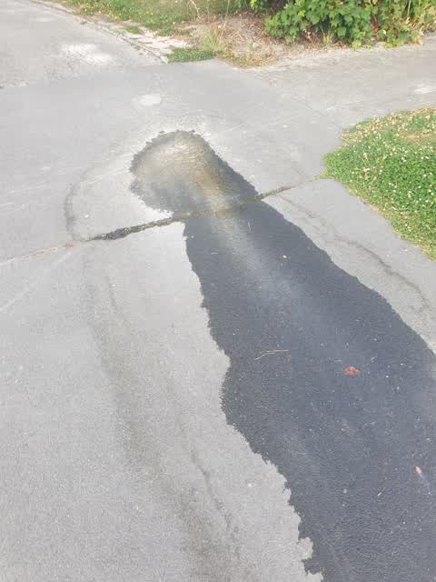 Water Leak, a report photo