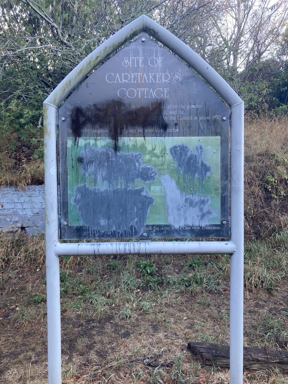 The photograph attached to this parks report