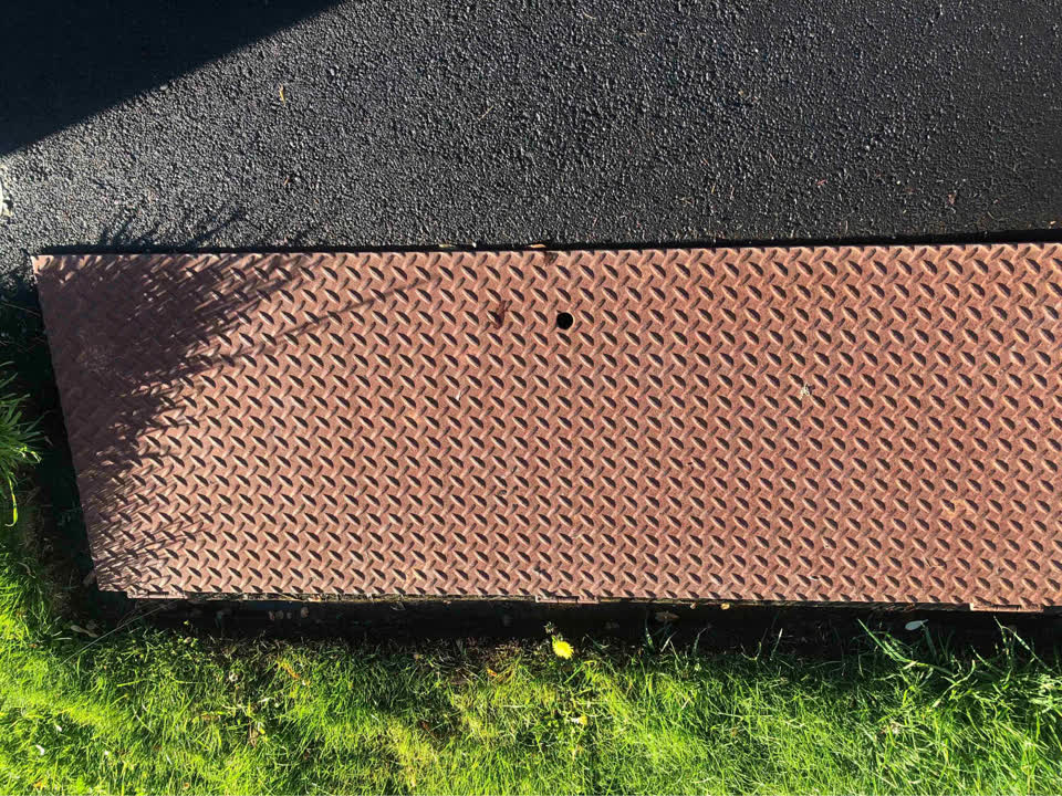 The photograph attached to this water leak report