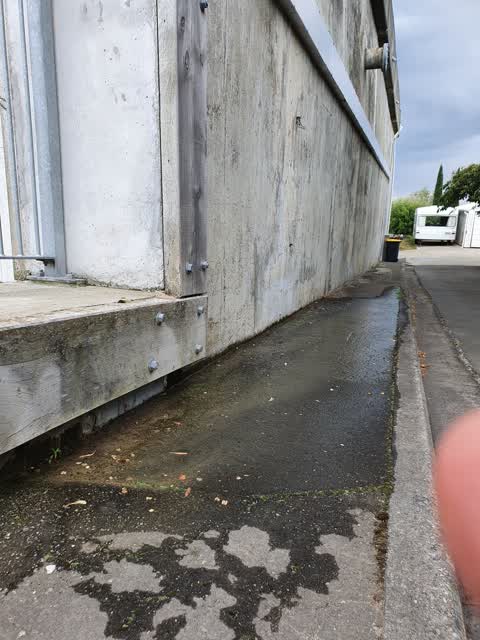 Water Leak, a report photo