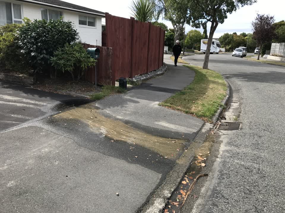 The photograph attached to this roading/streets report
