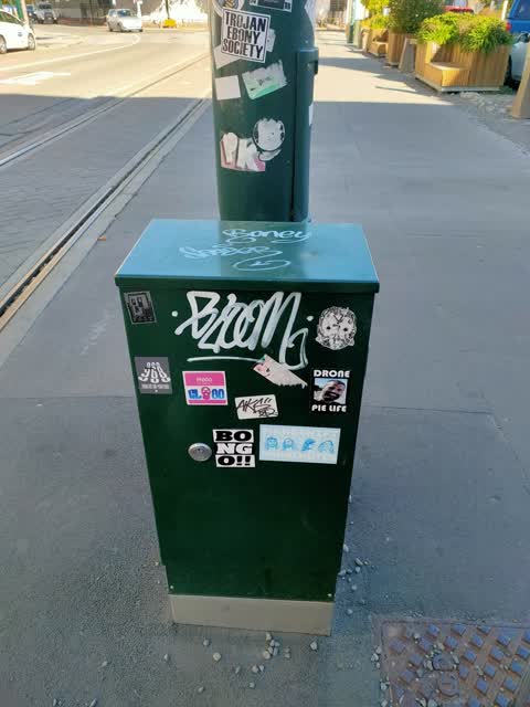Graffiti, a report photo