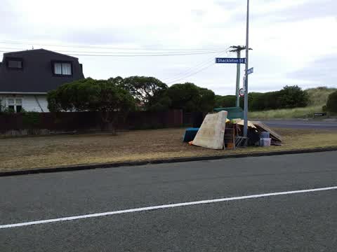 Rubbish/Recycling, a report photo