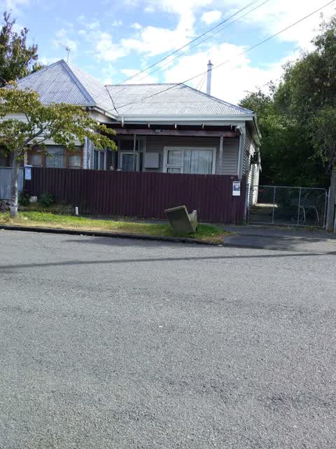 Rubbish/Recycling, a report photo