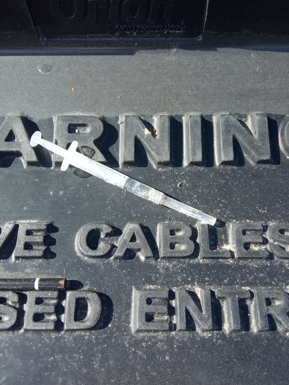 The photograph attached to this rubbish/recycling report