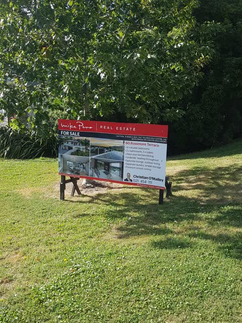 Roading/Streets, a report photo