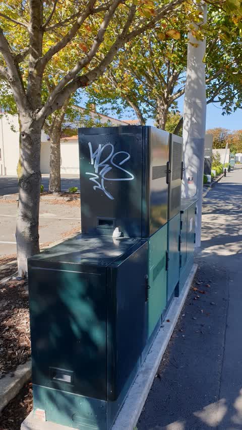 Graffiti, a report photo