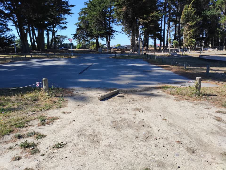 The photograph attached to this parks report