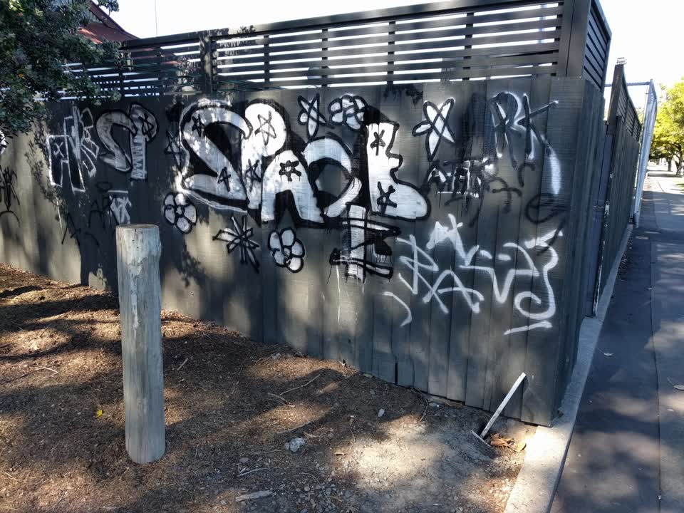 The photograph attached to this graffiti report