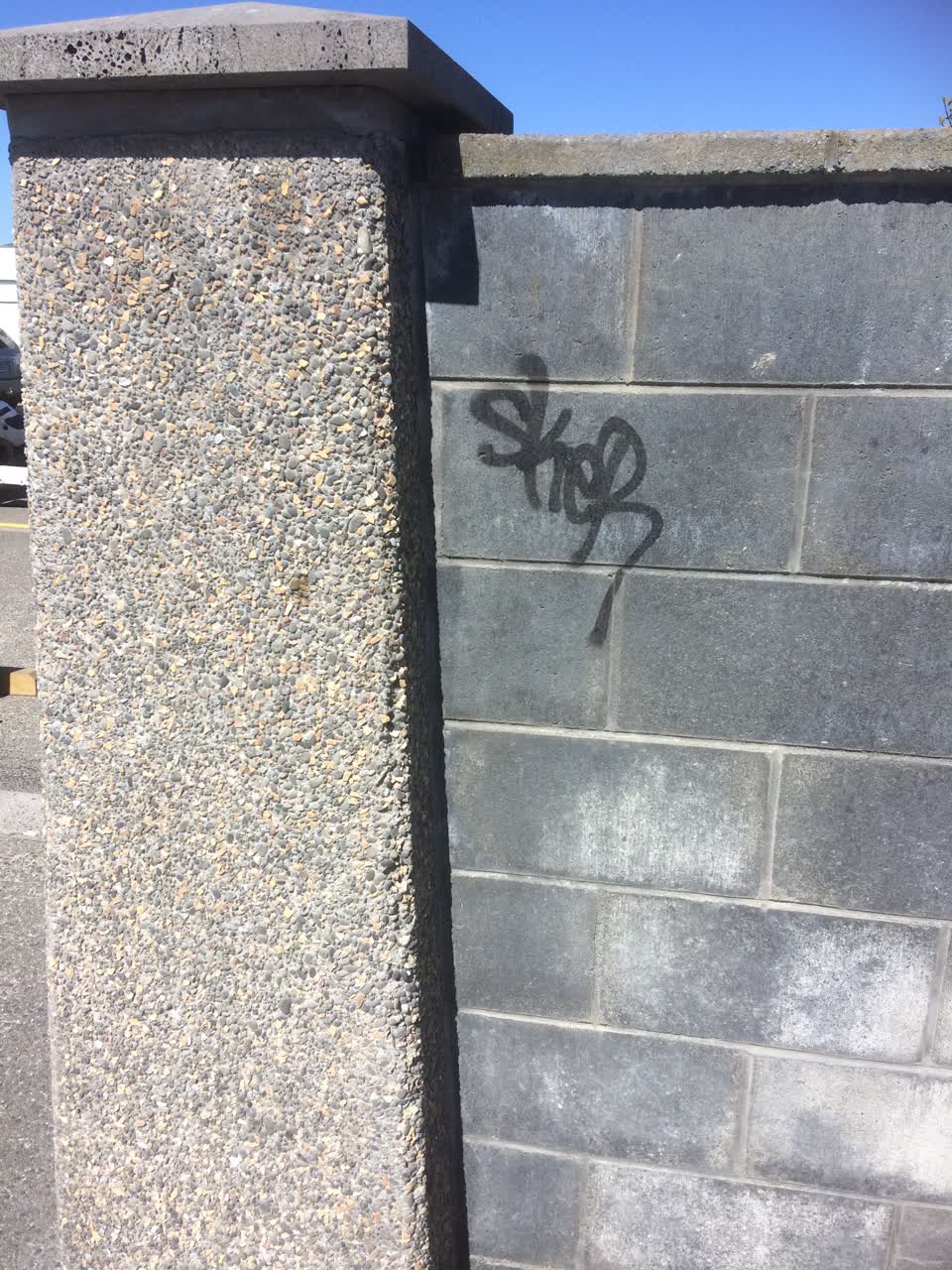 The photograph attached to this graffiti report