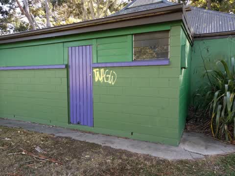 Graffiti, a report photo