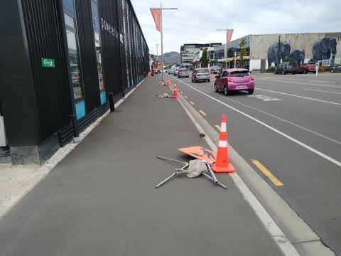 Roading/Streets, a report photo