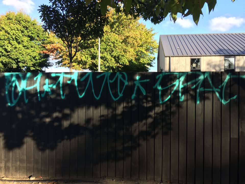 The photograph attached to this graffiti report