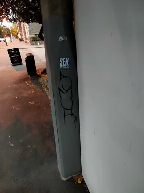 Graffiti, a report photo