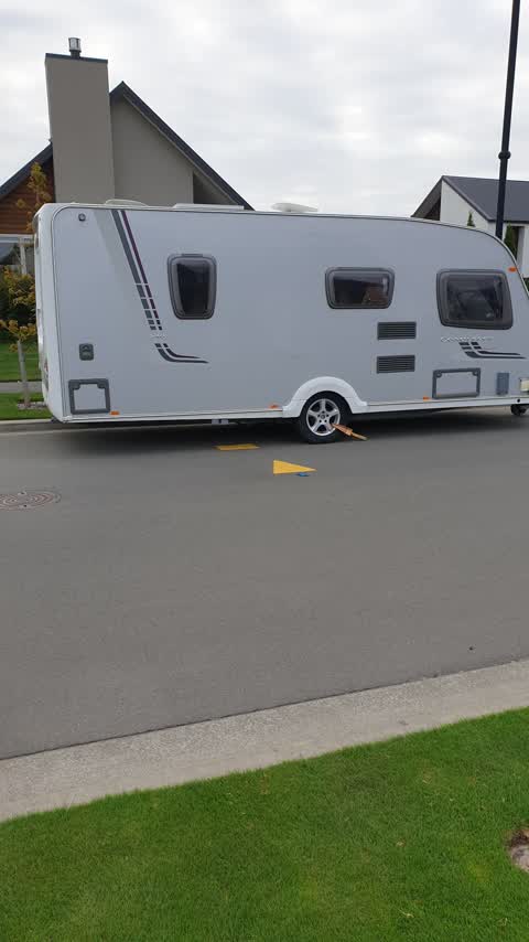 Roading/Streets, a report photo