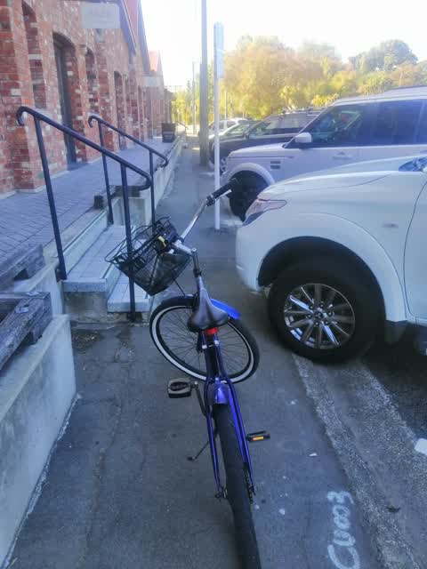 Roading/Streets, a report photo