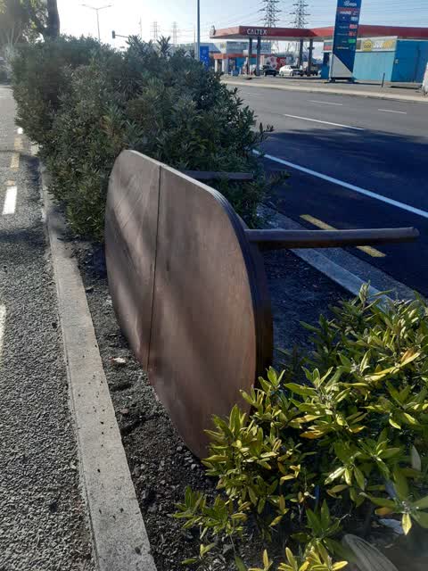 Rubbish/Recycling, a report photo