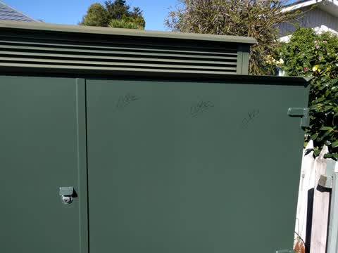 Graffiti, a report photo