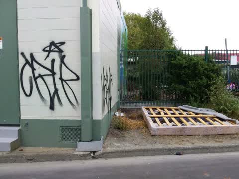Graffiti, a report photo